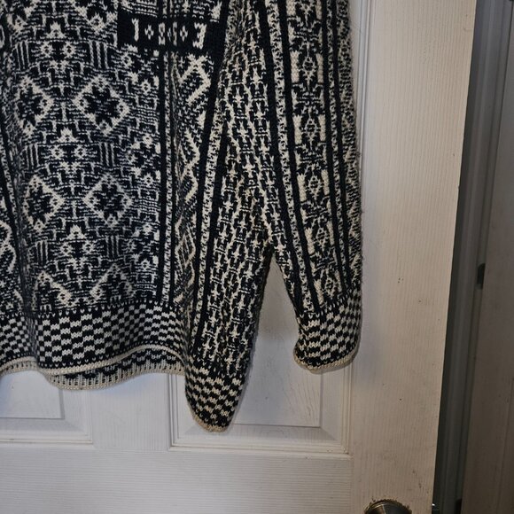 Devold of Norway 1853 Vintage 100% Wool Nordic Sweater (S) - Picture 7 of 16